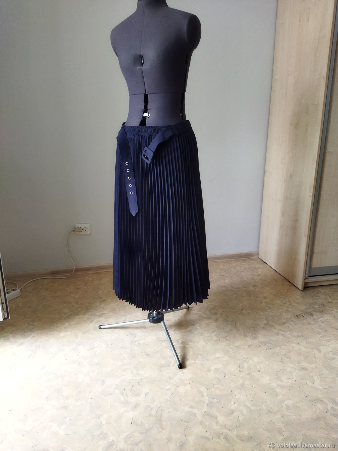 Трикотажная юбка с резинкой на поясе