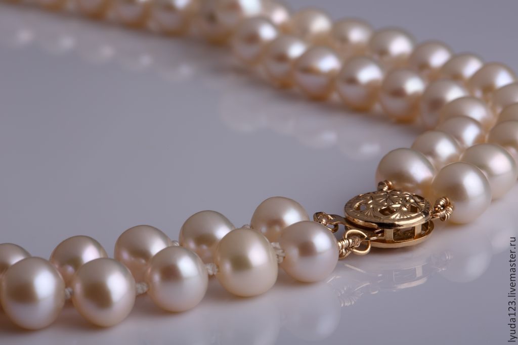 Double Pearl Necklace