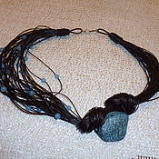 Украшения handmade. Livemaster - original item Necklace made of leather and jade bead with a walnut Pung. Handmade.