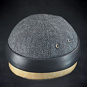 Аксессуары handmade. Livemaster - original item Docker beanie tweed and leather hat DBH-42. Handmade.