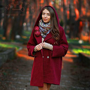 Пальто женское осень прямое длинное оверсайз бордовое
