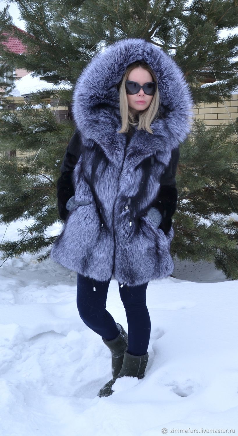 Fur coat Scandinavian silver foxes with sleeves from fur of a mink, Fur Coats, Omsk,  Фото №1