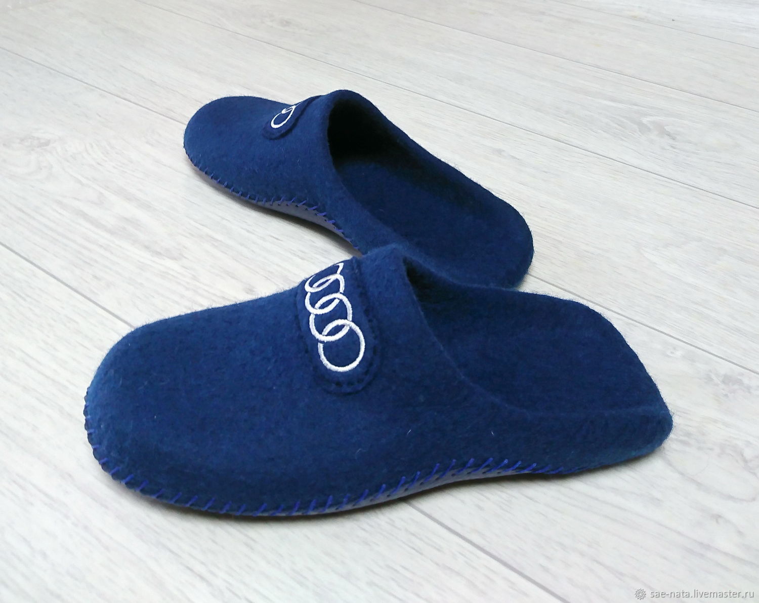 Тапки валяные мужские на заказ в интернет-магазине Ярмарка Мастеров по ...