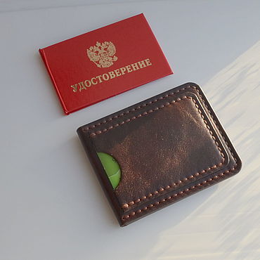 Канцелярские товары ручной работы. Ярмарка Мастеров - ручная работа Обложка для удостоверения из натуральной кожи с карманами ОУ-0186. Handmade.
