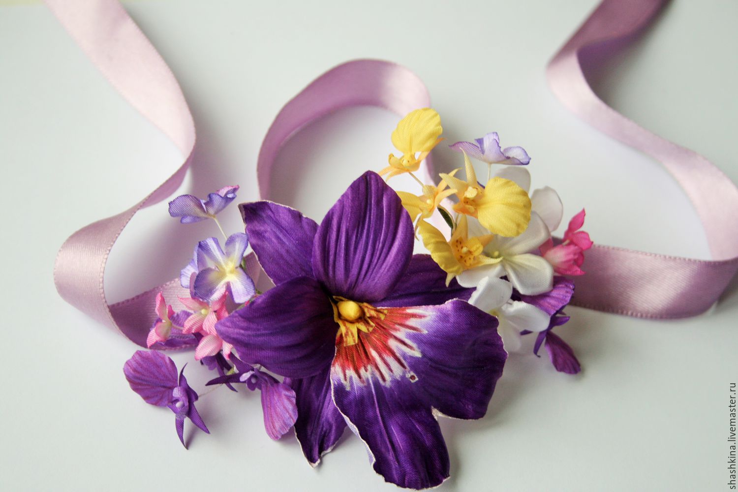 Орхидеи из шелка. Цветы из шелка, шелковые цветы, орхидеи из ткани