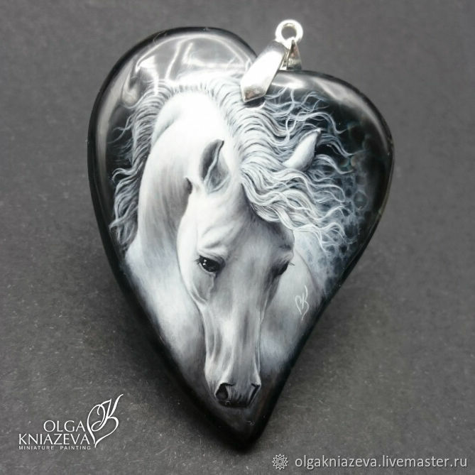Кулоны ЛОШАДЬ на заказ - ювелирная живопись на камне в интернет ...