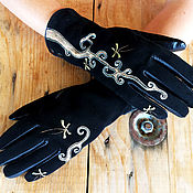 Аксессуары handmade. Livemaster - original item Black suede leather gloves.Unique design "The Golden Butterflies". Handmade.