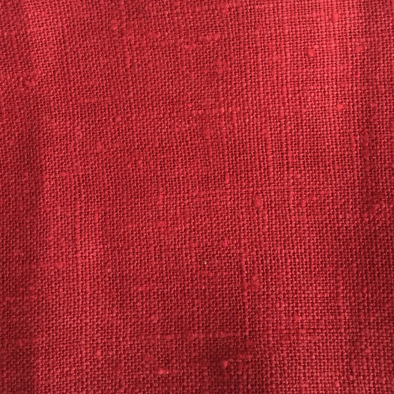 Текстура красной ткани