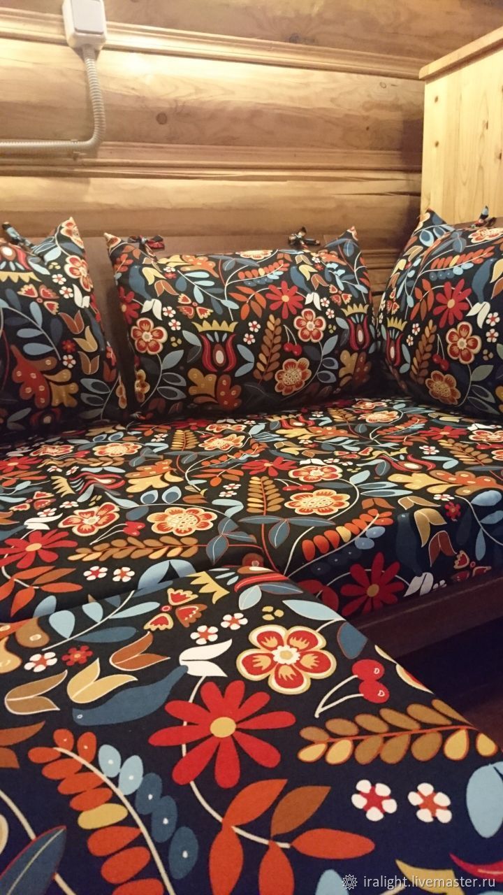 Чехлы на подушки на диваны и кресла