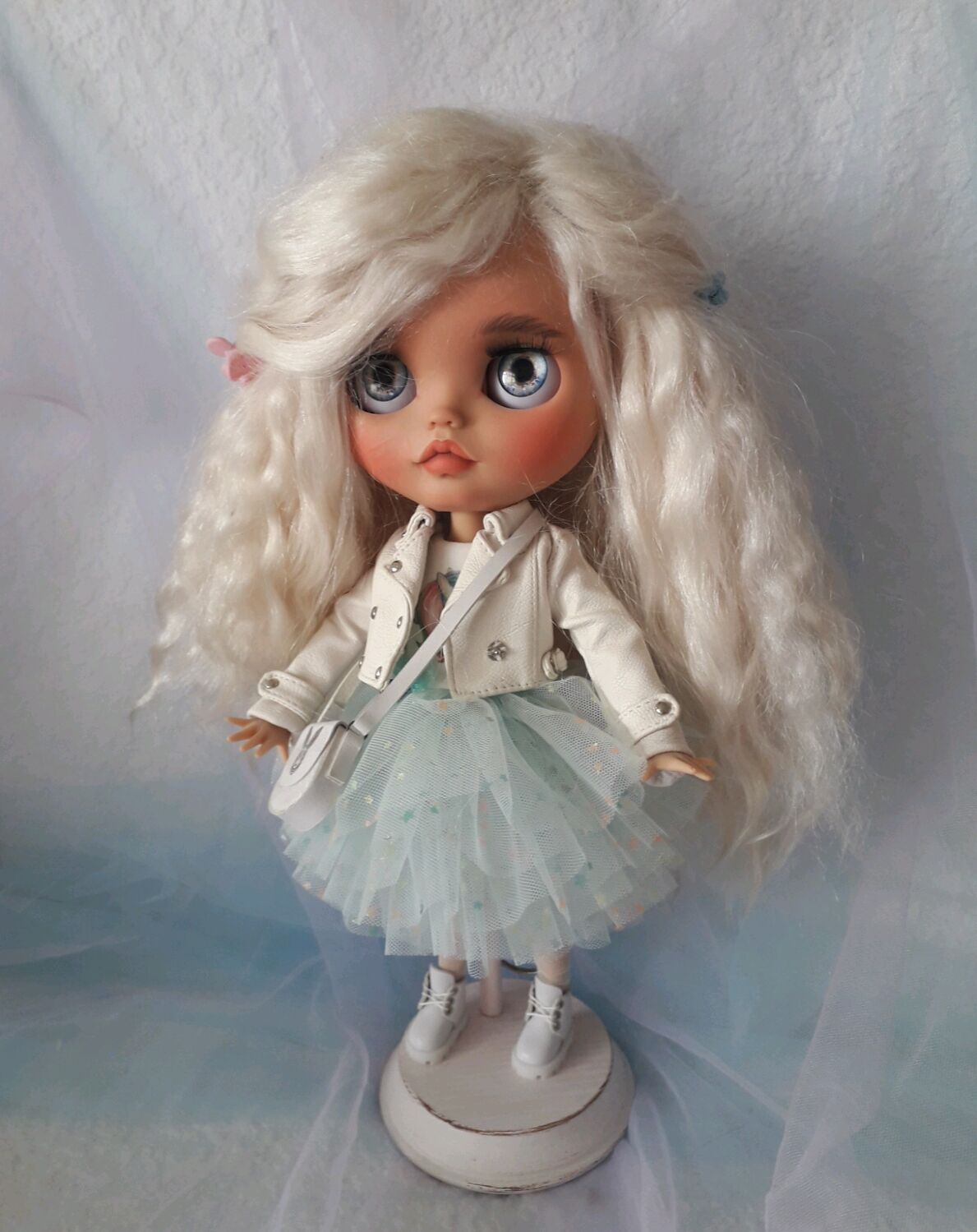 Куколка Блайз своими руками из полимерной глины в фото