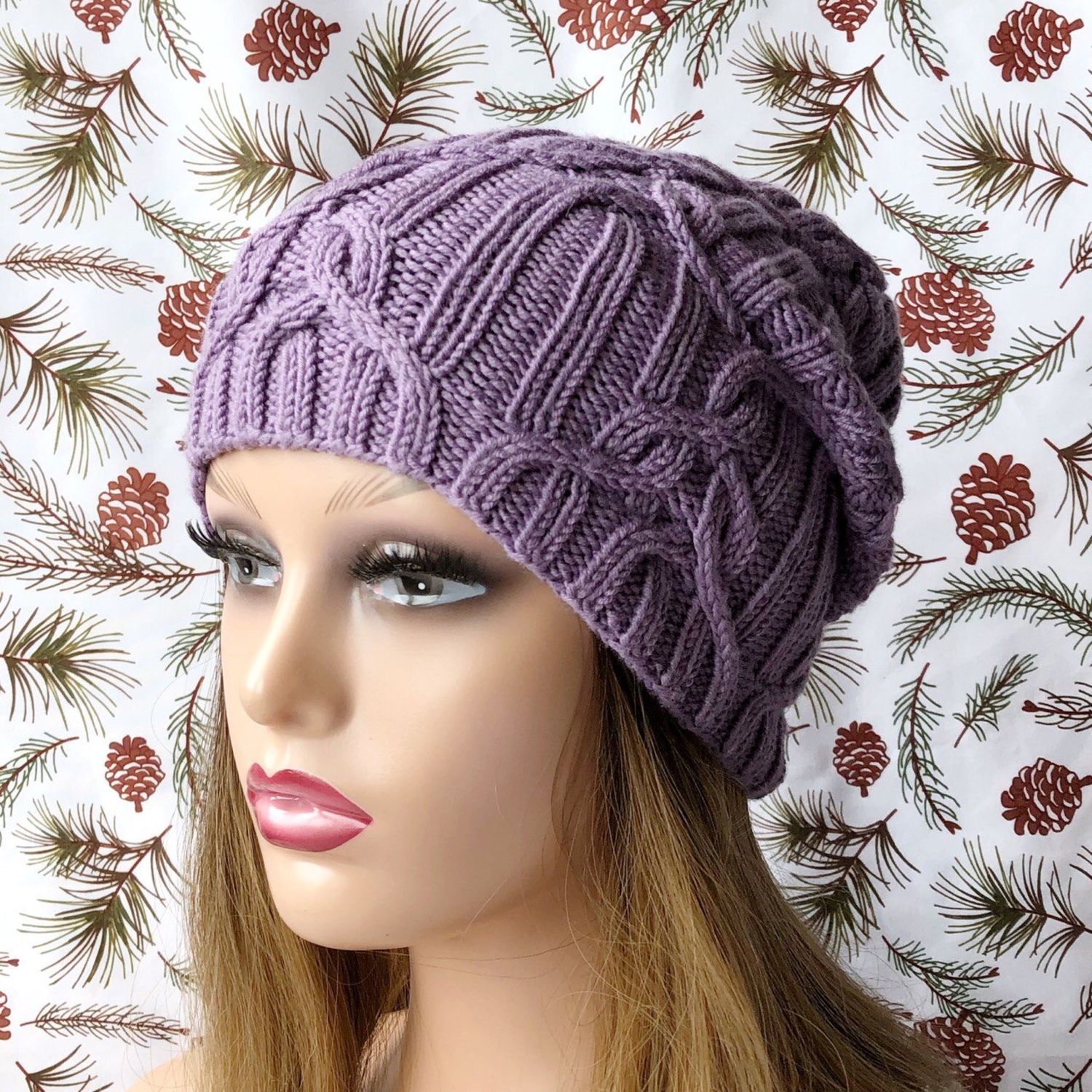 Сиреневая вязаная шапка с узором в интернет-магазине Ярмарка Мастеров ...