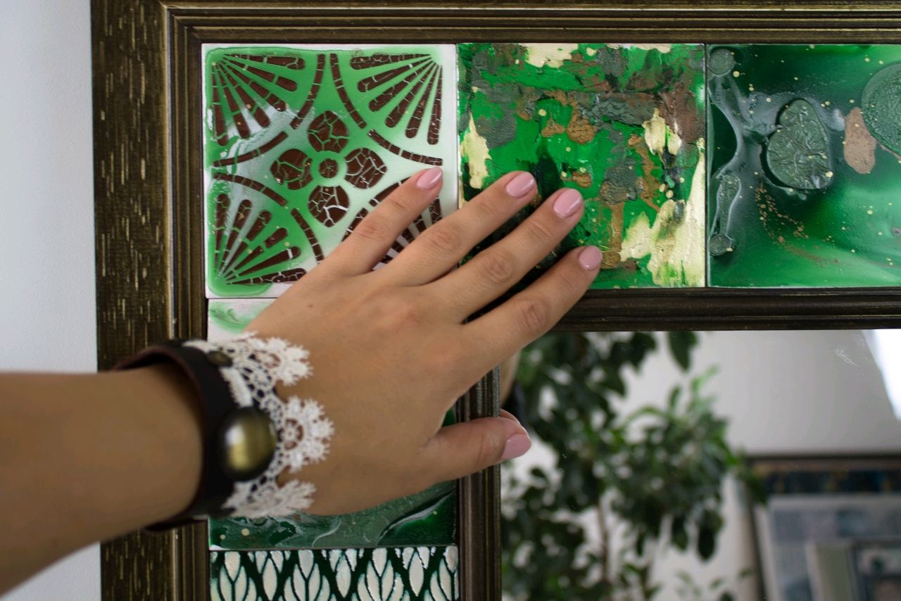 Зеркало в раме из плитки купить в интернет-магазине Ярмарка Мастеров по ...