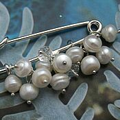 Украшения handmade. Livemaster - original item Brooch-pin with natural pearls and rock crystal. Handmade.