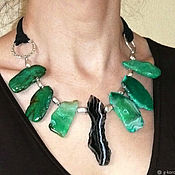 Украшения handmade. Livemaster - original item Necklace on black suede cords with green agate 
