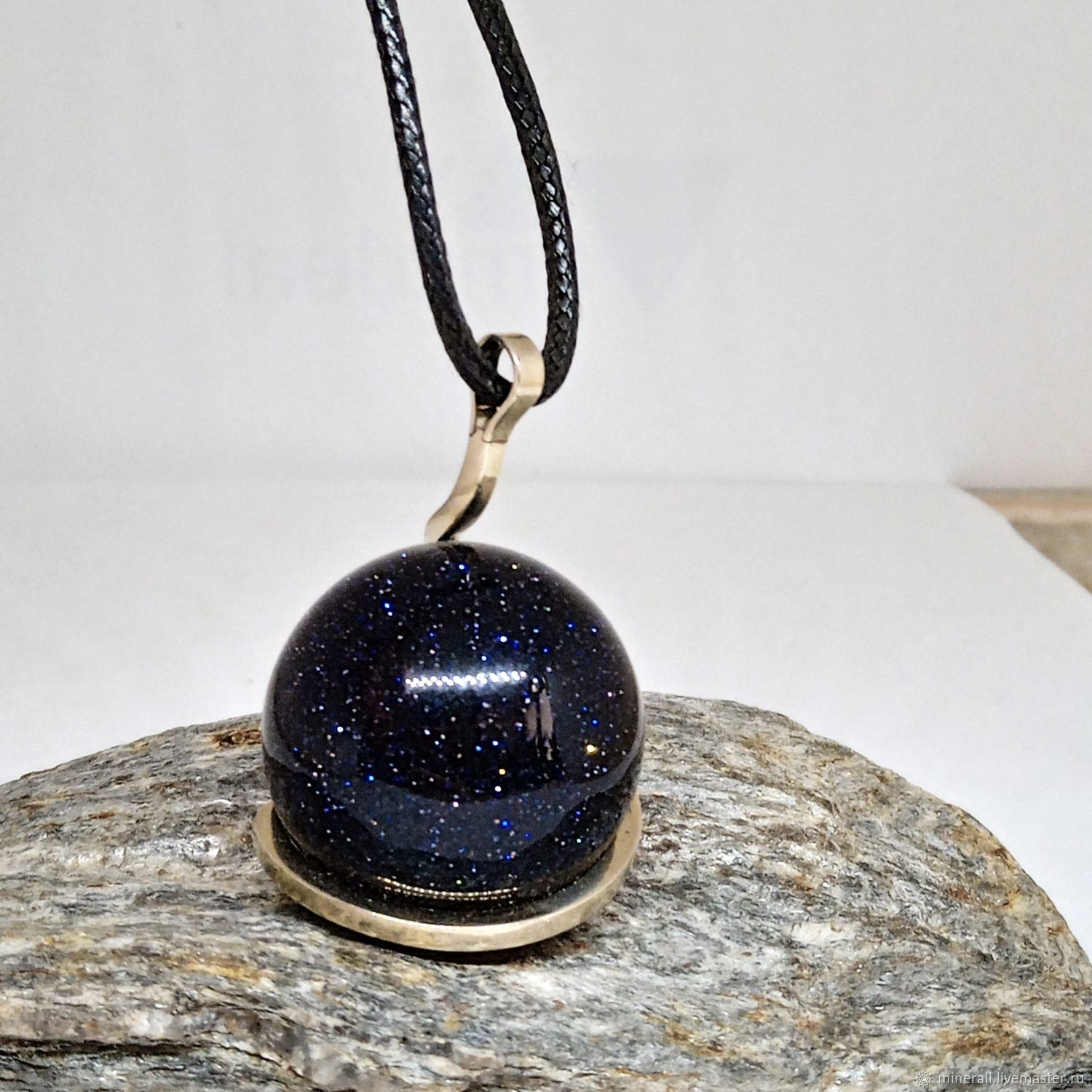Авантюрин синий кулон шар. 30 мм купить в интернет-магазине Ярмарка ...