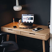 Столы: Письменный стол из массива дуба Graphite
