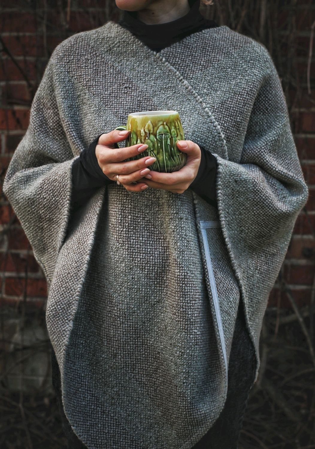 Пончо тканное " светлая олива " купить в интернет-магазине Ярмарка ...