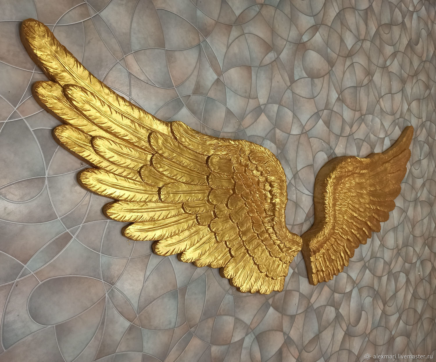 Золотые Крылья Фото
