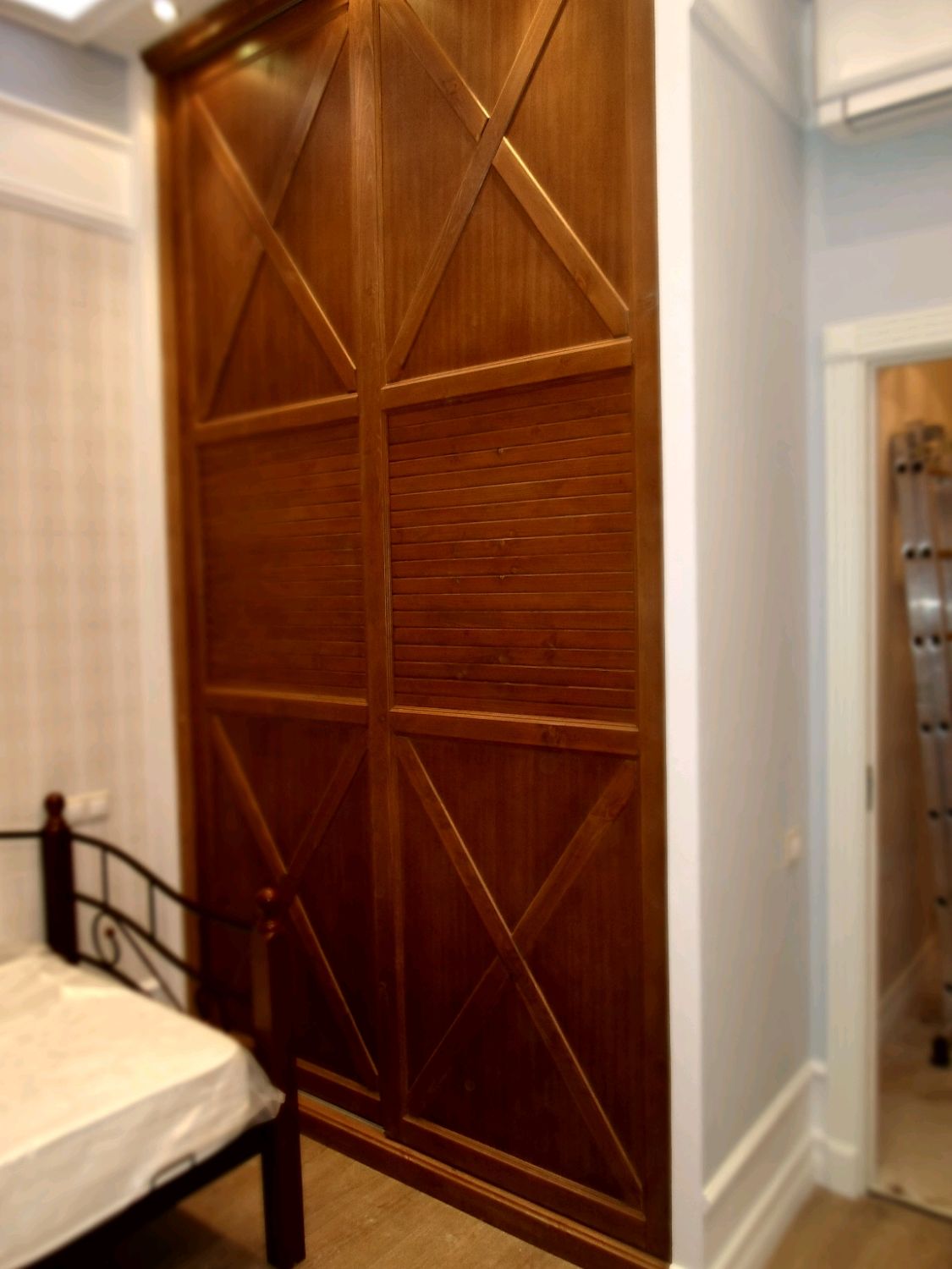 Встроенный шкаф с раздвижными дверями в интернет-магазине на Ярмарке ...