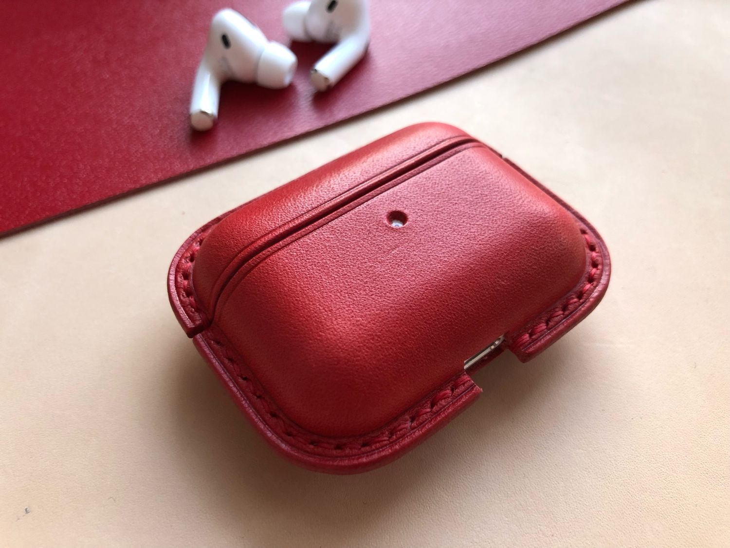 Чехол для наушников AirPods Pro купить в интернет-магазине Ярмарка ...