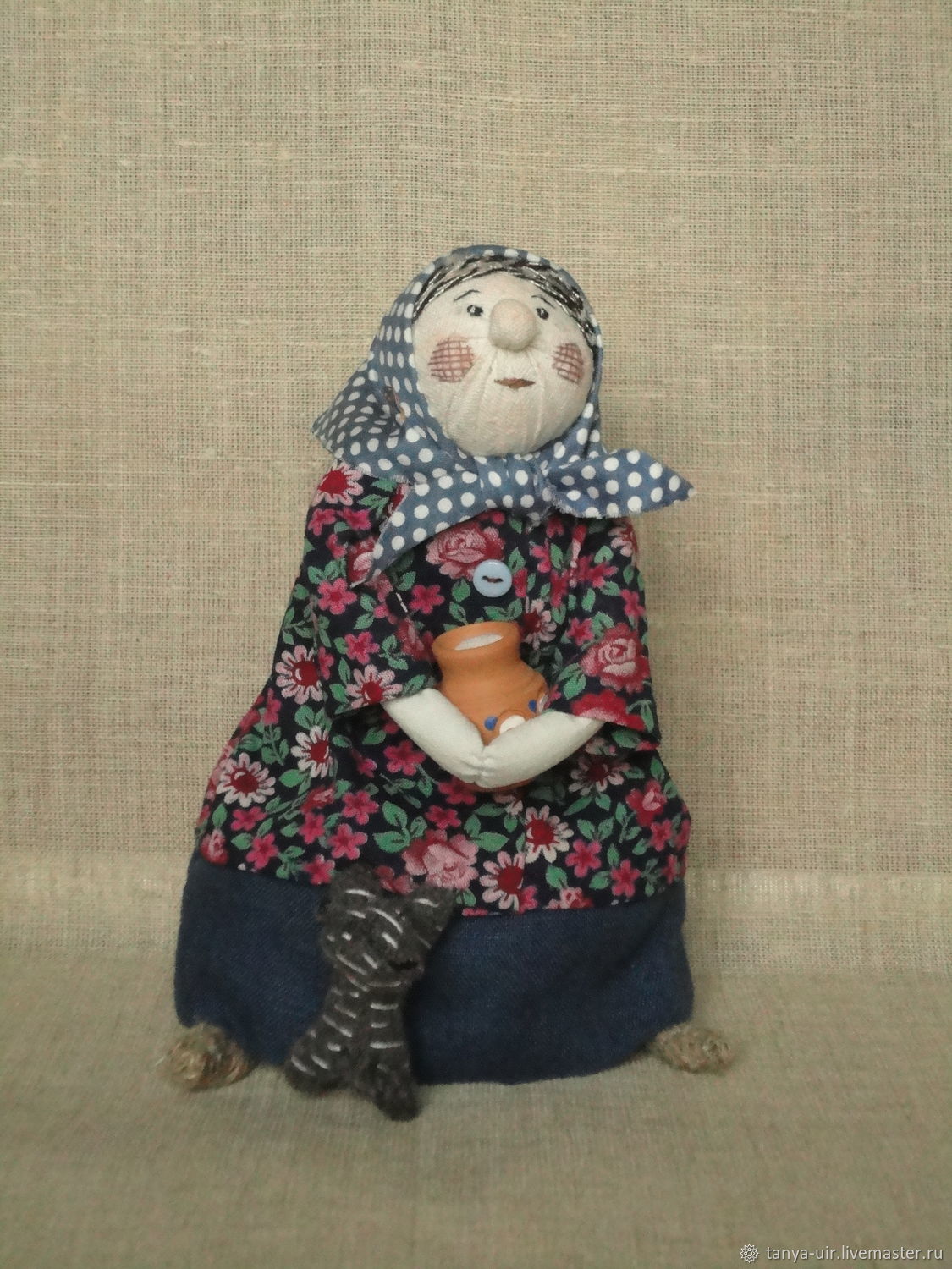 Бабулька с котёнком, Народная кукла, Череповец,  Фото №1