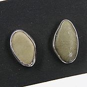 Серебряное кольцо с лабрадором и раухтопазом