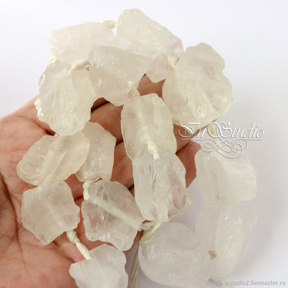 Горный хрусталь необработанный бусины от 20 до 32 мм – купить в ...