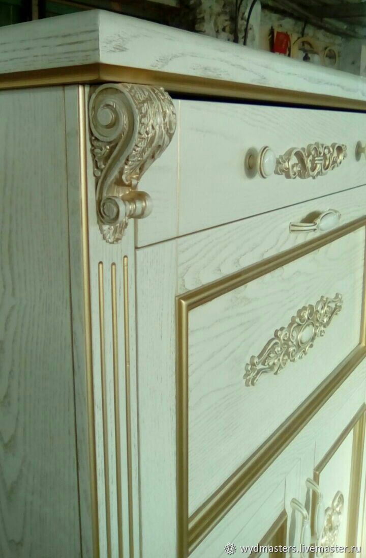 Классический комод из массива и шпона дуба в интернет-магазине на ...