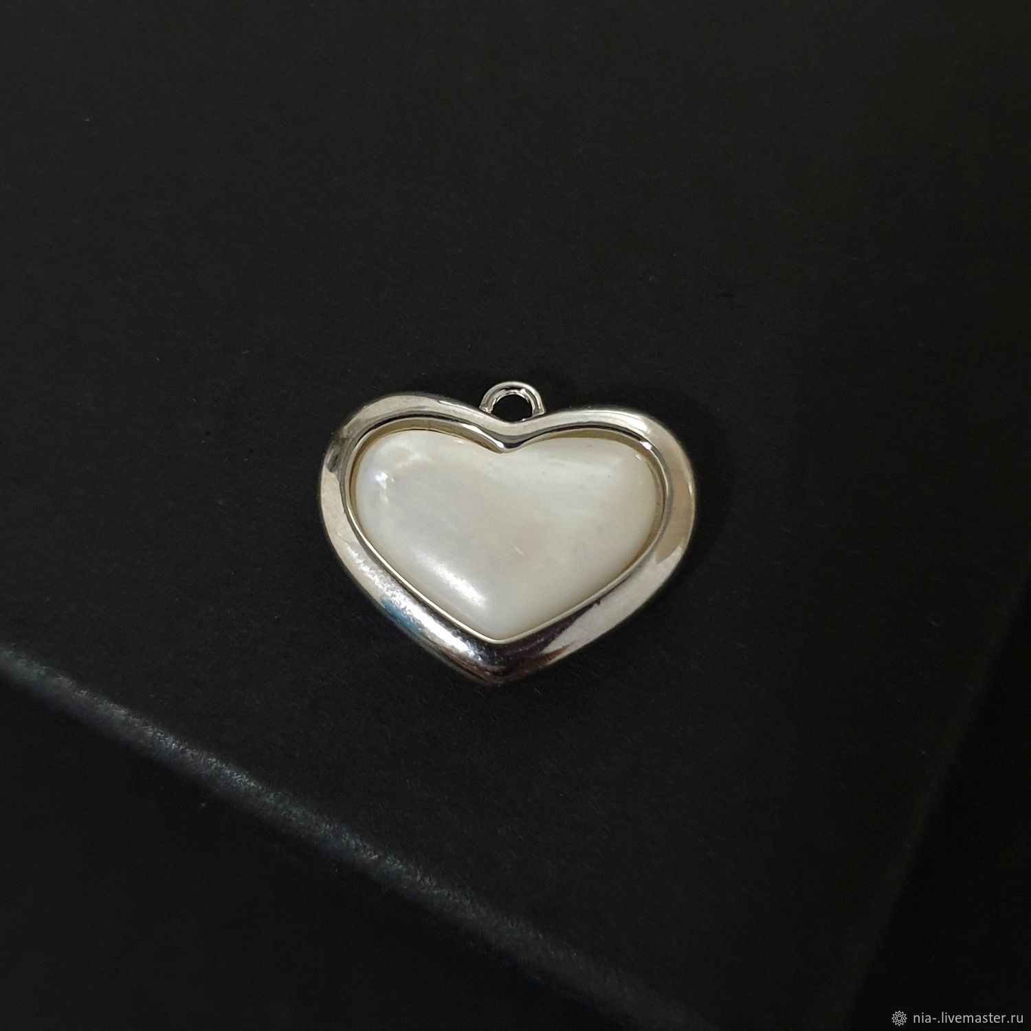 сердце перламутр. сердце перламутр. сердце перламутр. браслет из перламутра сердечки. сердце перламутр.