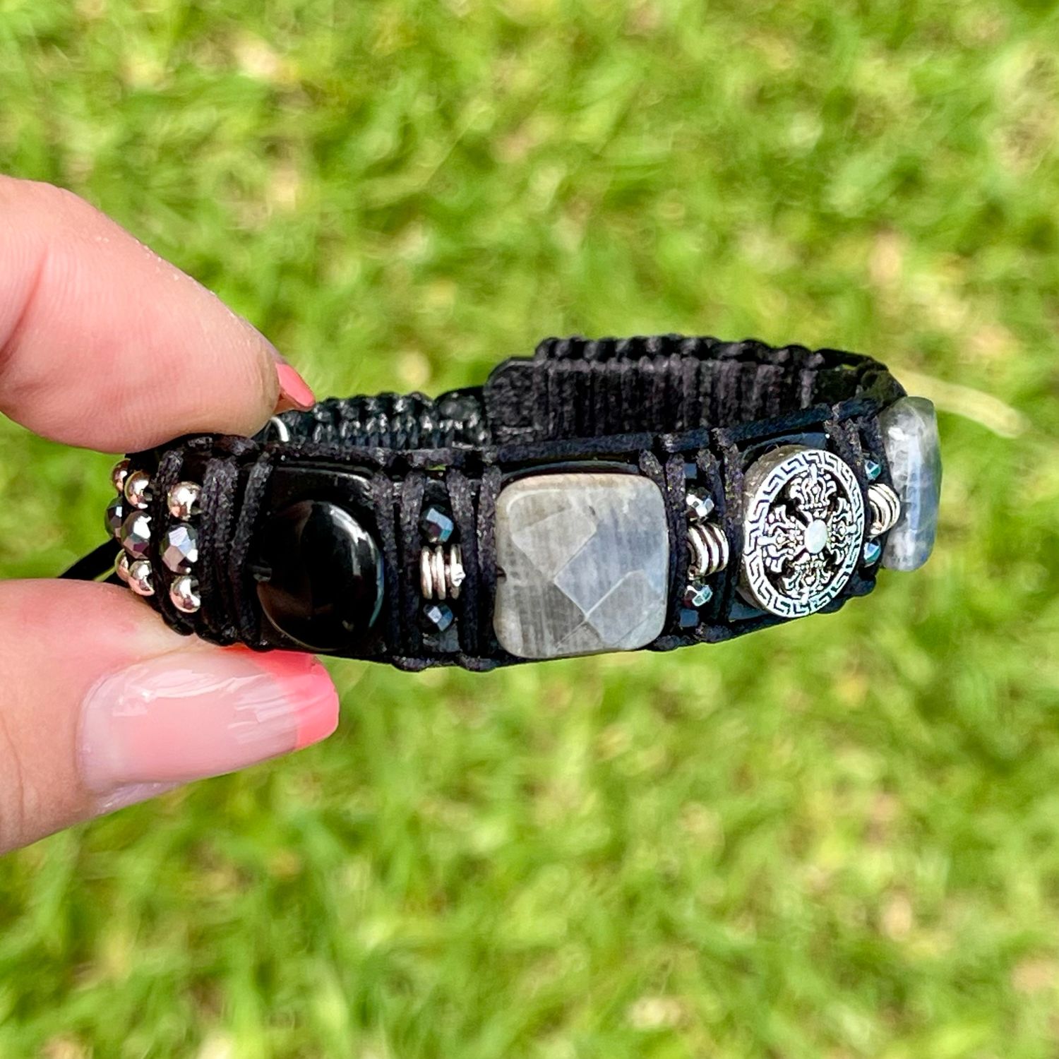 Кожаный мужской браслет с натуральными камнями Оникс Лабрадорит в ...
