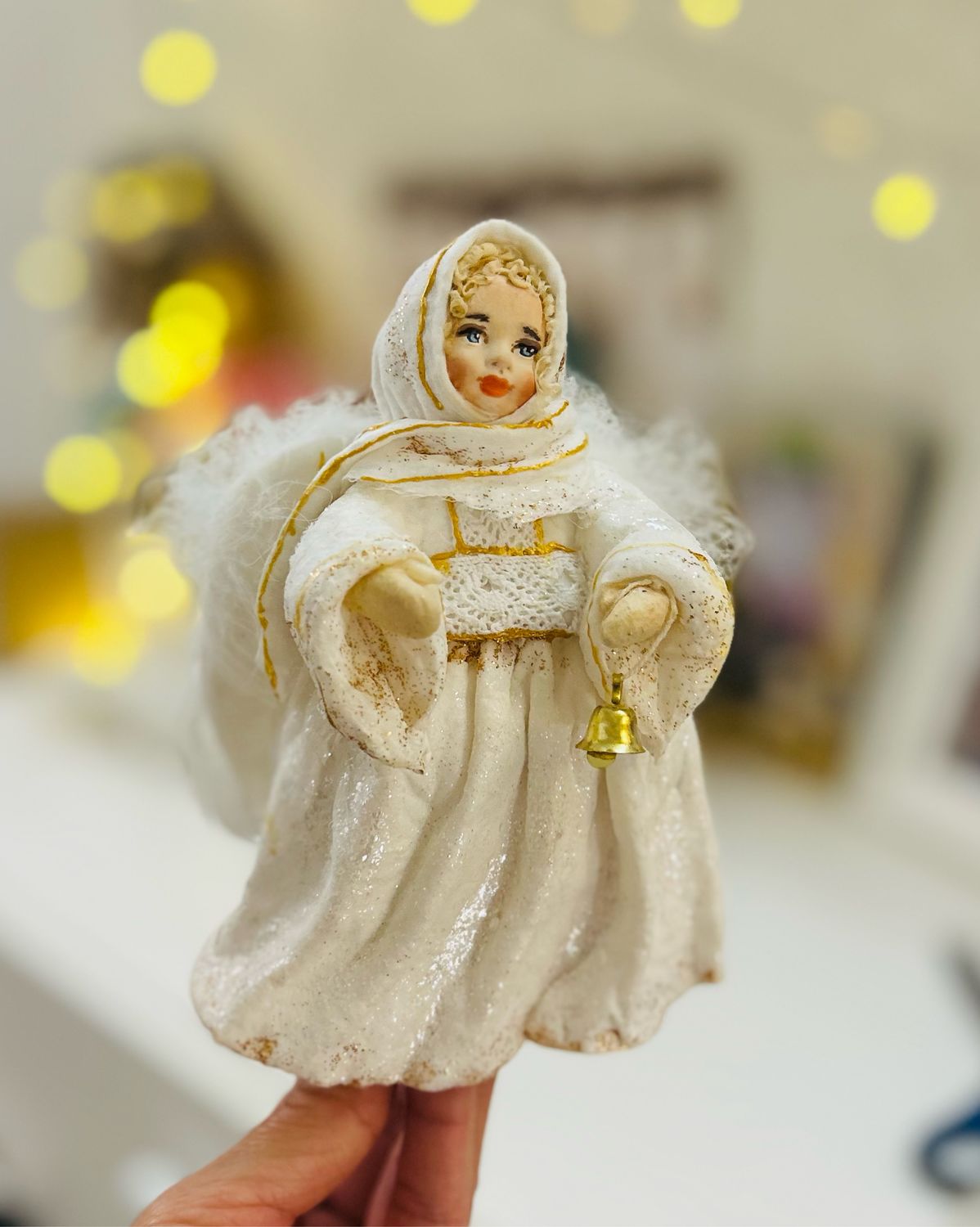 Рождественский ангел Набор для вышивания на деревянной основе МП Студия О-027