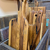 Стол из старой амбарной доски