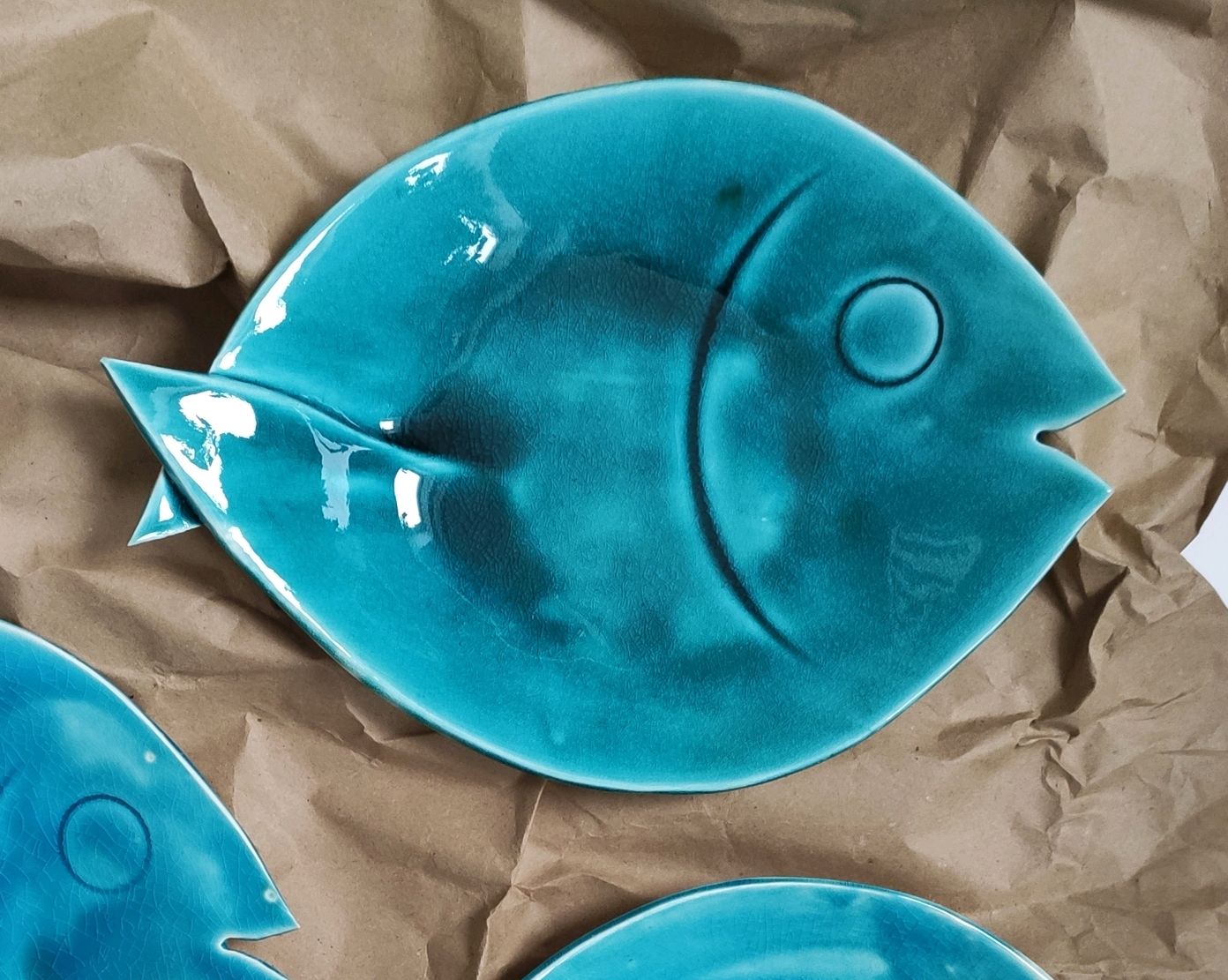 Фарфоровая тарелка ручной работы "Рыбка" в интернет-магазине на Ярмарке ...