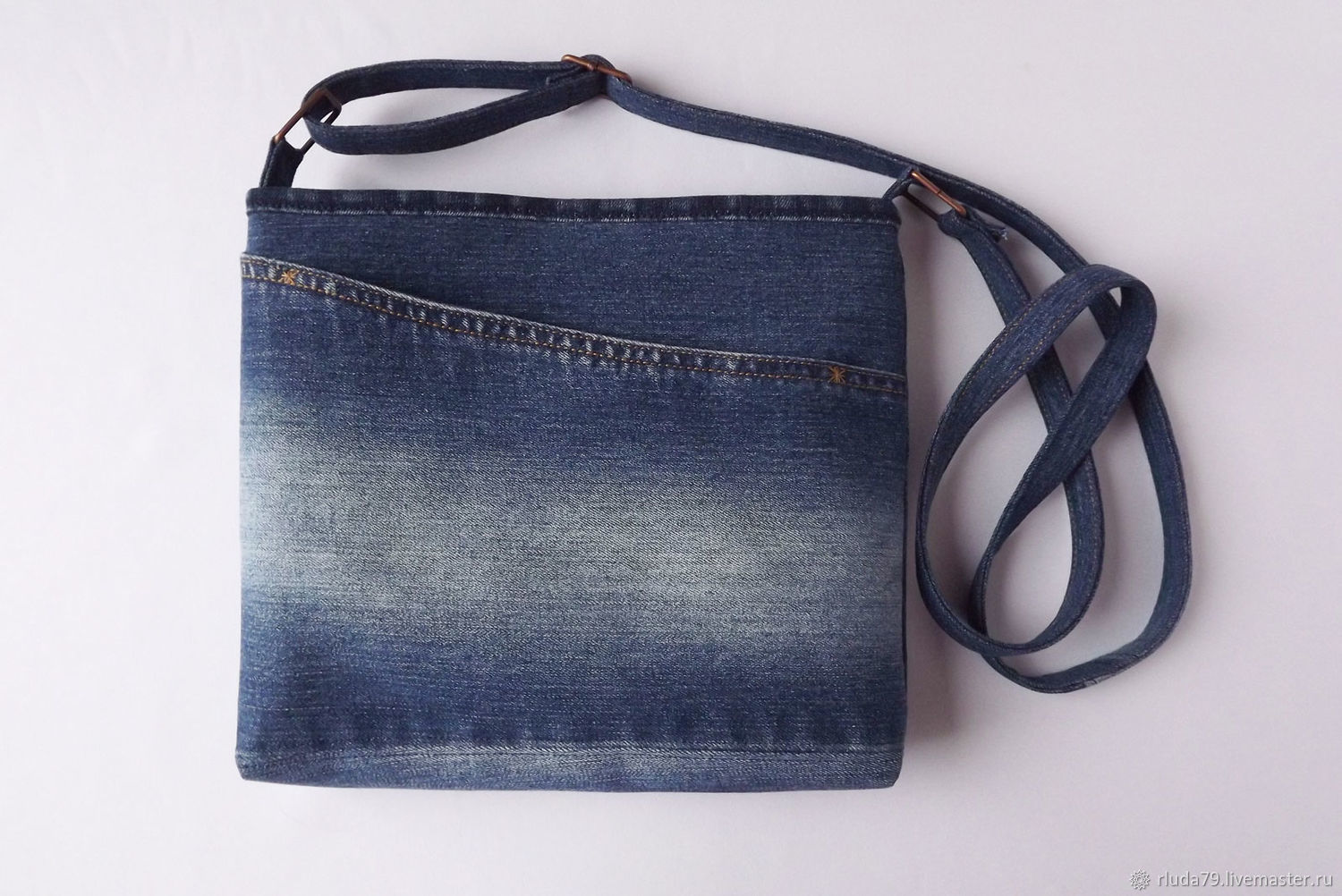 Дизайнерские сумки из джинсы