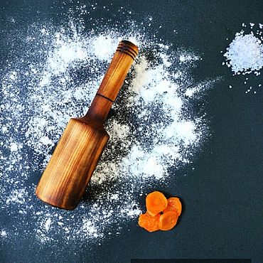 Посуда ручной работы. Ярмарка Мастеров - ручная работа Толкушка (пюрешница) для овощей из древесины кедра RP52. Handmade.