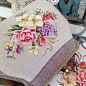 Сумки и аксессуары handmade. Livemaster - original item Handbag with clasp cross stitch floral assorted. Handmade.