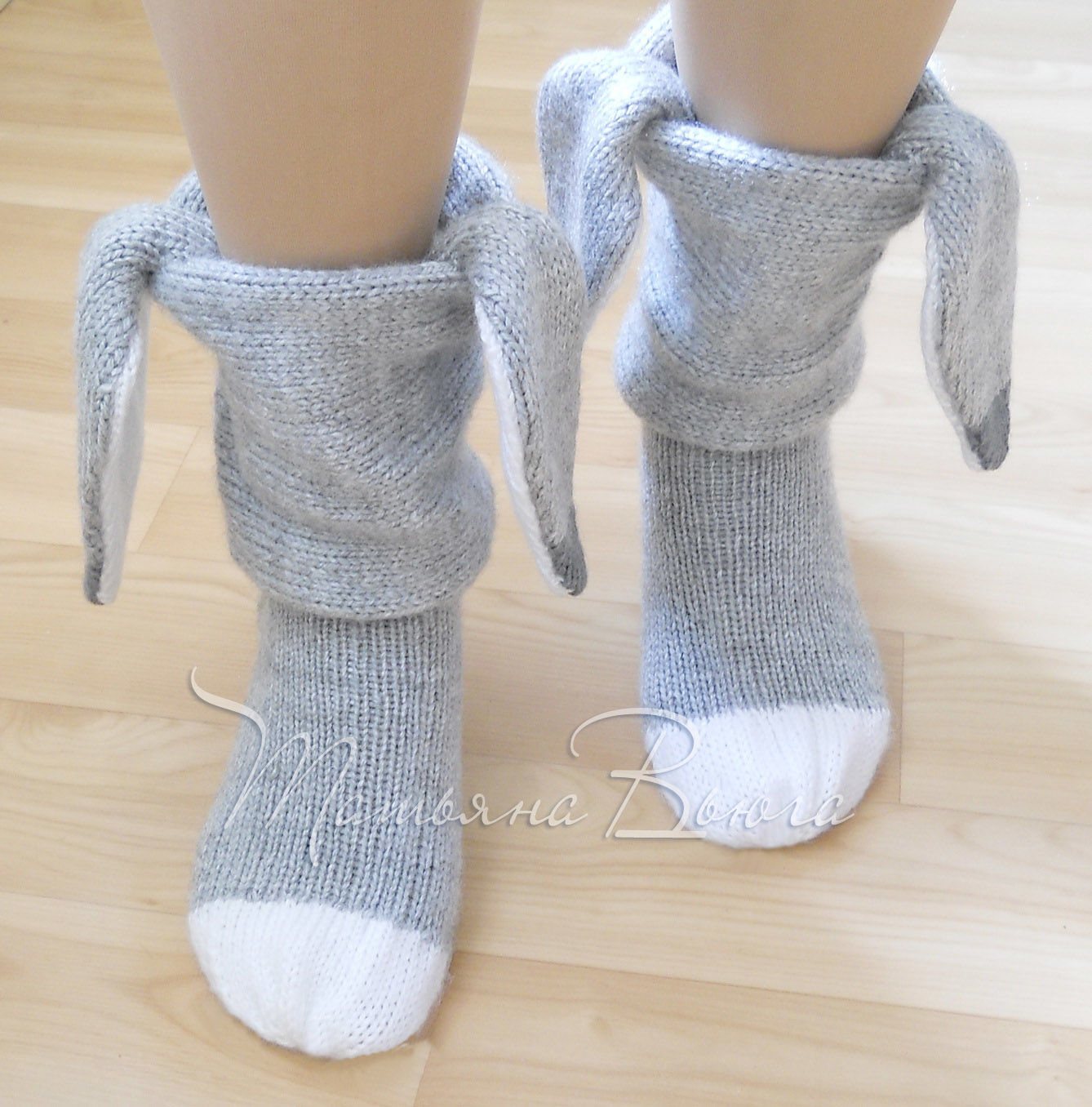 Вязаные носки с ушками