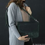 Сумки и аксессуары handmade. Livemaster - original item Women`s green leather bag, messenger bag. Handmade.