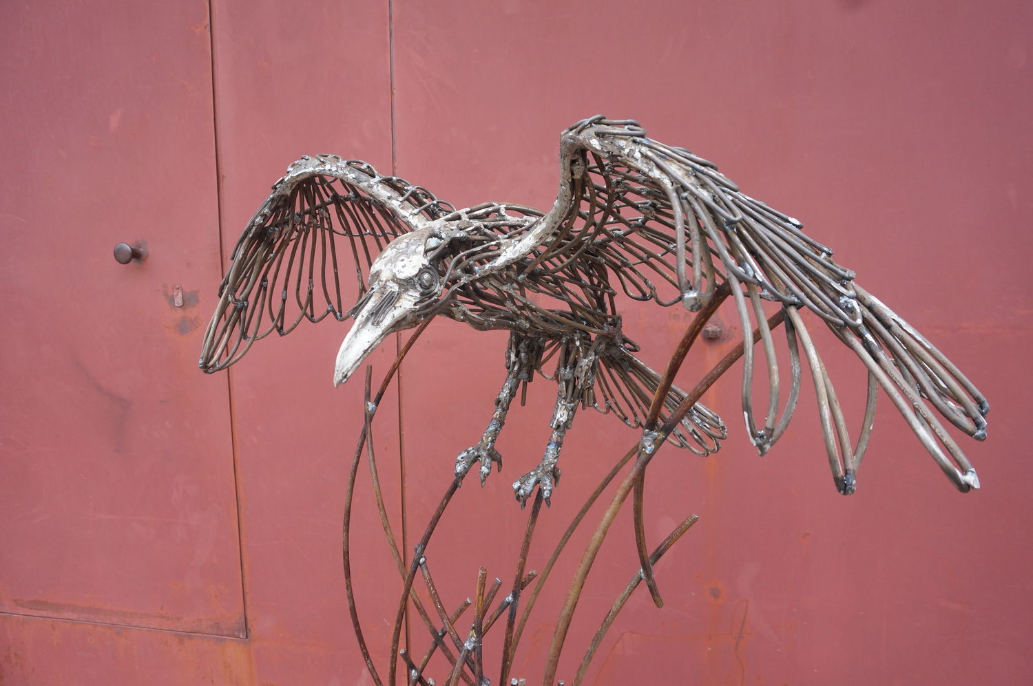 Птицы из металла своими руками (50 фото)