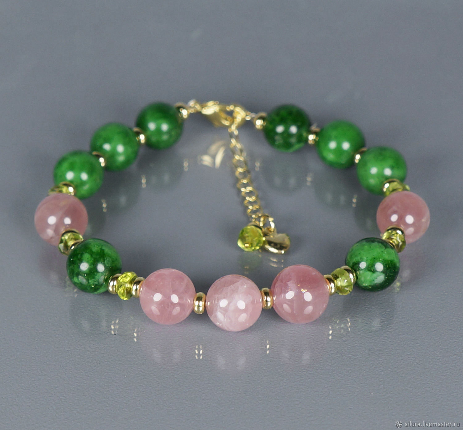 Браслет из мау-сит-сита, розового кварца и хризолита в интернет ...
