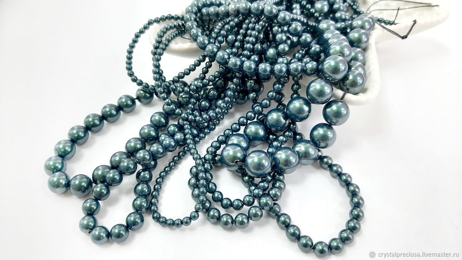 жемчуг эффект. акриловые бусины 500 грамм. краска под жемчуг. жемчуг эффект. пуговицы жемчуг серебристые 22 см.