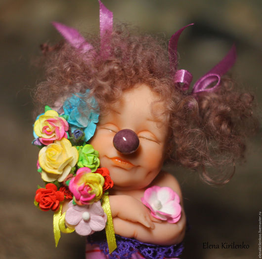    .   -  .  "Flora". Handmade. -, 