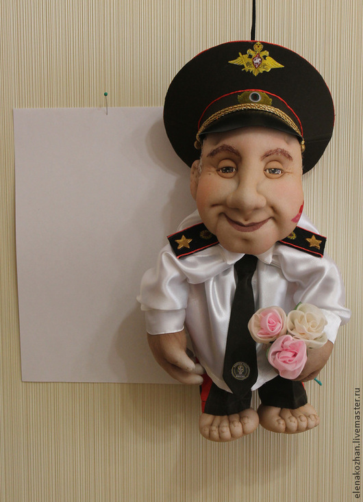 Шуточный подарок коллеге день рождения