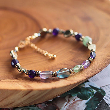 Украшения ручной работы. Ярмарка Мастеров - ручная работа Браслет с флюоритом и аметистом. Handmade.