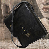 Leather ladies handbag