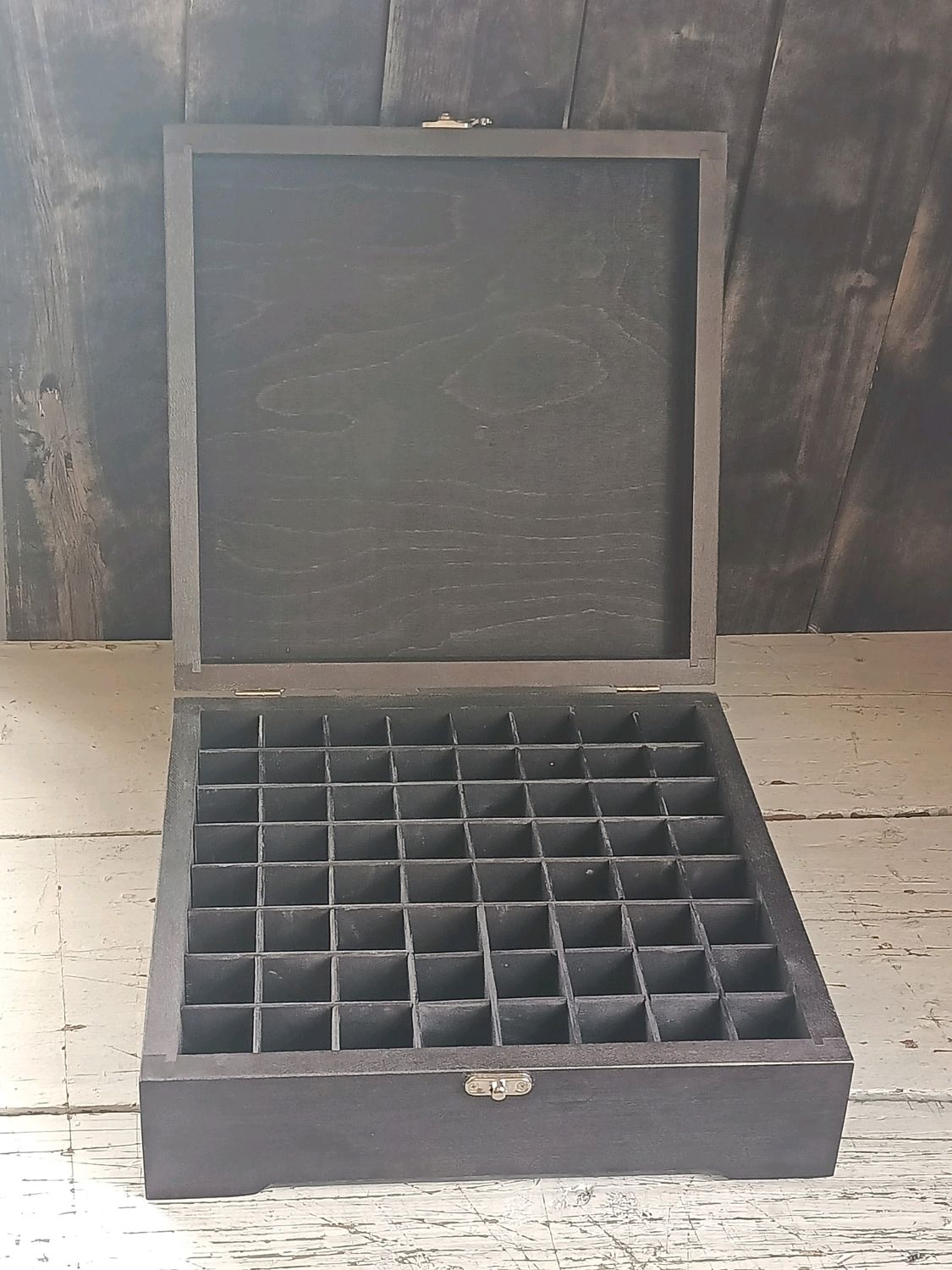 Шкатулка 29*29*10 см под флаконы для духов на 64 ячейки под аромамасла ...