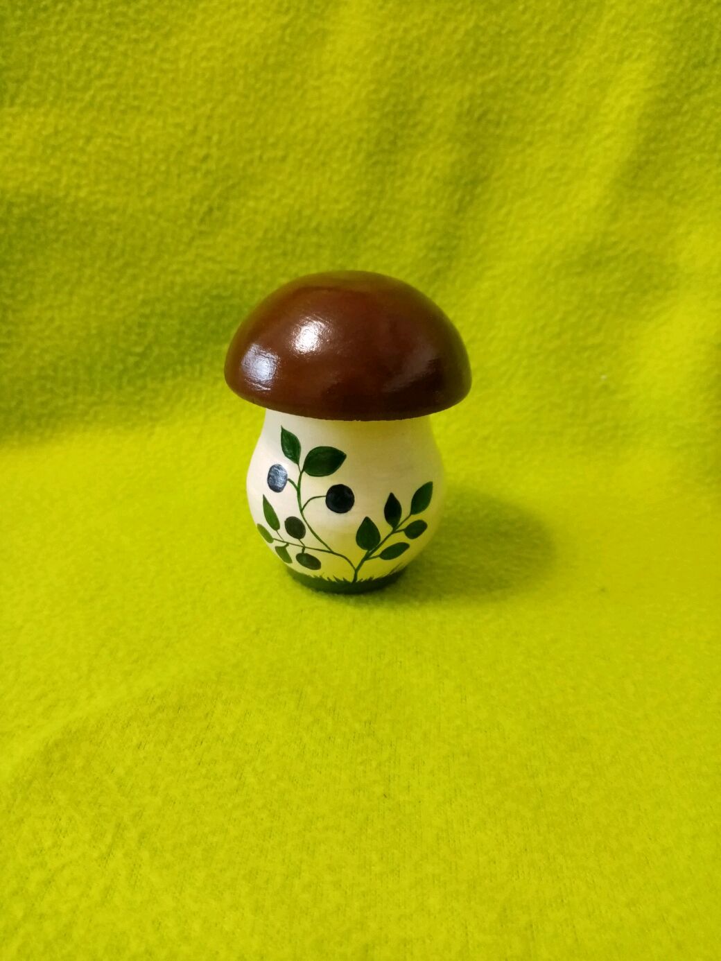 Гриб шкатулка \"Ягоды\" купить в интернет-магазине Ярмарка Мастеров по ...