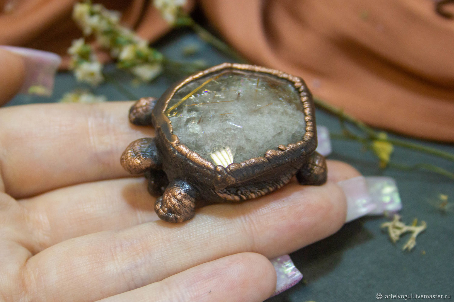 Copper brooch turtle rutile quartz (hairy) – купить на Ярмарке Мастеров –  T1ZS2COM | Brooches, Nizhnij Tagil