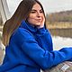 Ярко-синий худи оверсайз (толстовка с капюшоном и карманом «кенгуру»). Кофты. Fashion-cover. Интернет-магазин Ярмарка Мастеров.  Фото №2