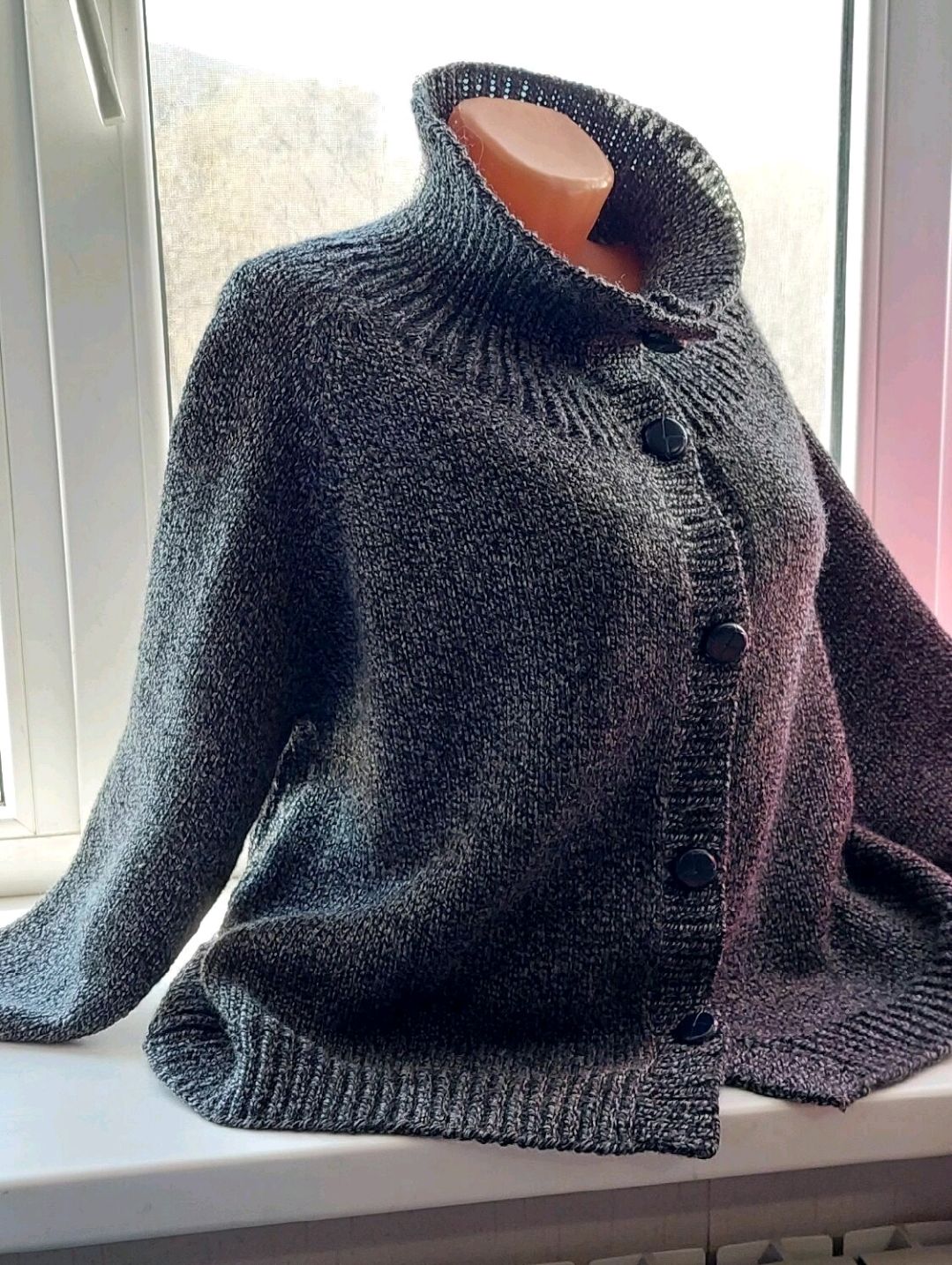 Кардиган большой вязаный женский красивый серый меланж в интернет ...